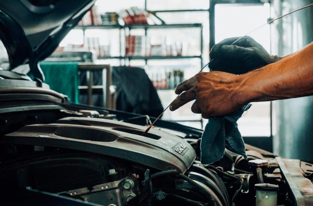 Express Oil Change Service in Phoenix Cobblestone Car Wash